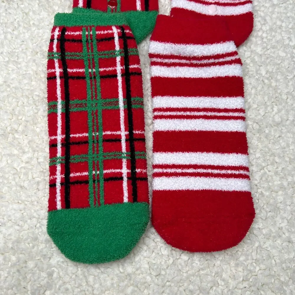 No brand holiday socks
